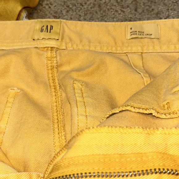 Gap High Rise Wide Leg Cropped Jeans - Picture 9 of 9